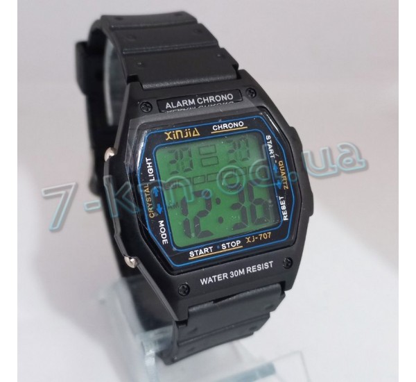 Годинник наручний Xinjia великий з зеленим підсвічуванням ChaS_290507 пластик 1 шт
