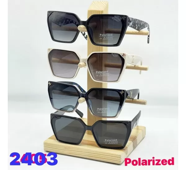 Очки LUOIS VUITTON женские Polarized 3 шт SoH_2403a Очки LUOIS VUITTON женские Polarized 3 шт SoH_2403a